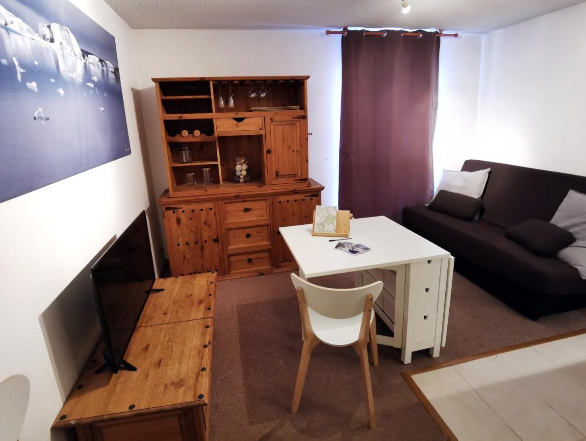 Grand studio 4 à 6 personnes, au pied des pistes Vars  Exterior foto